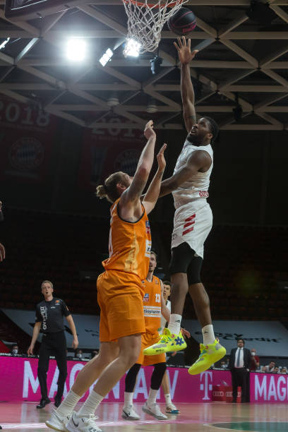 够以正面 够以正面