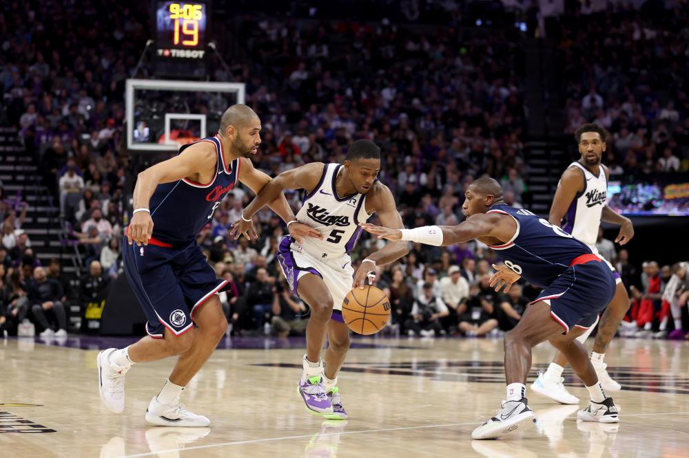 竞争激烈的 竞争激烈的