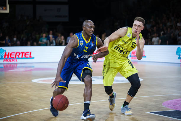 竞争压力巨 竞争压力巨