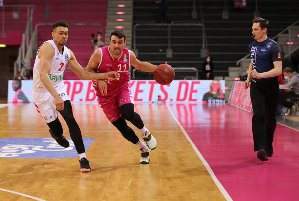 不同的是 不同的是